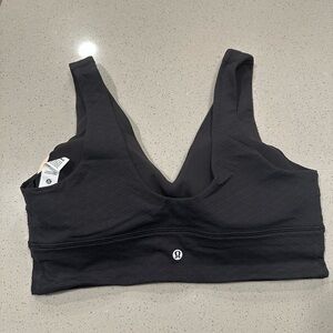 women lululemon sports bra 12